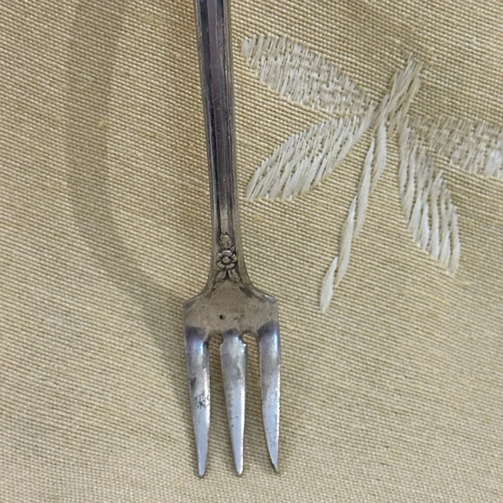 Vintage Sheffield Cocktail / Pickle / Olive Fork.